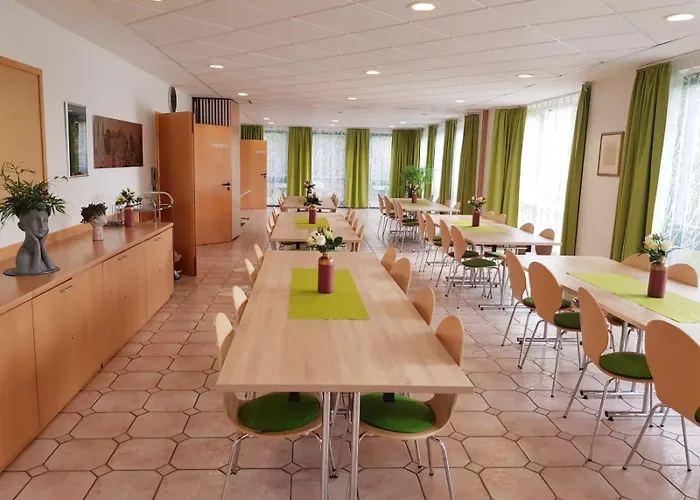 Gruppenhaus Leinleitertal בית נופש *