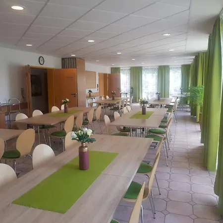 Gruppenhaus Leinleitertal 度假居 *